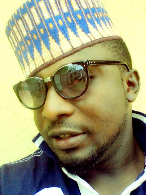KingDayve's tweet photo. Funky mallam http://t.co/OISaZFR1zM