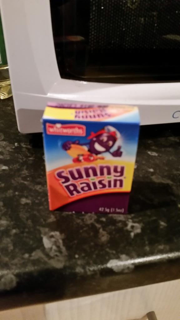 nelson_j5's tweet image. @Neonstarlet #funinabox