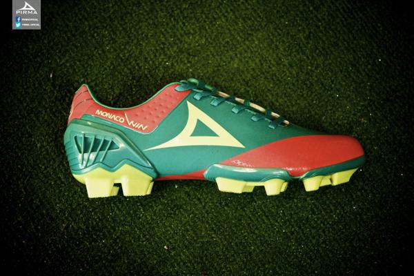 Pirma_Oficial's tweet photo. Juega futbol con #MonacoWin de #Pirma http://t.co/MlFztxGczc
