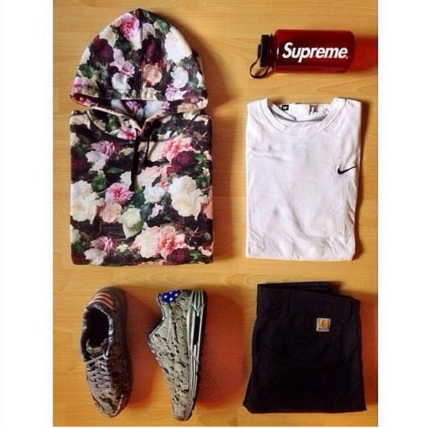 PostBadClothes_'s tweet image. 