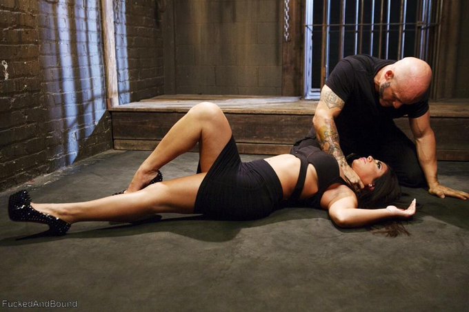 FYI, I have never lost a cock sucking contest! @penthouseUS  @PenthouseMag  @Hustler  @HustlerTV http://t