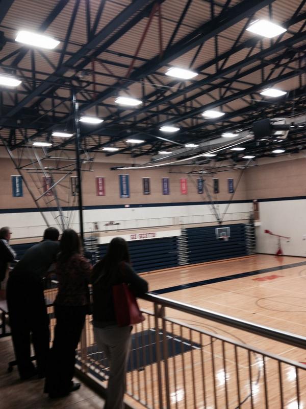 cAIn1263's tweet photo. Great site visit to the Leonard Center. Go Scots! #airecfacilities @academicimpress @Macalester http://t.co/PLnIluokoy