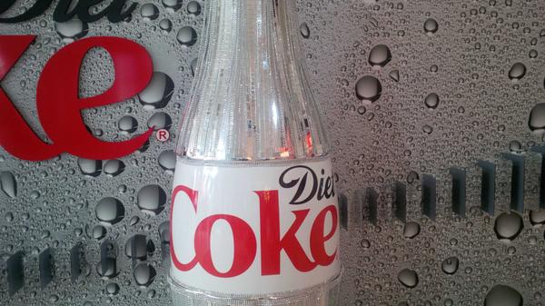 tracymarkos's tweet photo. RT @EricRoberts: #DietCokeStyleBar Teeny Tony Glass Bottles &amp; Giant Bedazzled Bottles - A Fantasy Space @DietCoke_CA http://t.co/K4wRnQEvga