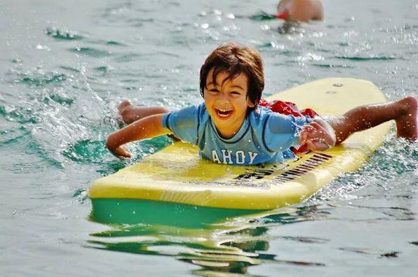 WarriorBrandTs's tweet photo. Your support donated a new longboard to #specialneeds surf camp so that more kids with #autism can feel empowered! http://t.co/Q9BOhpi0Fu