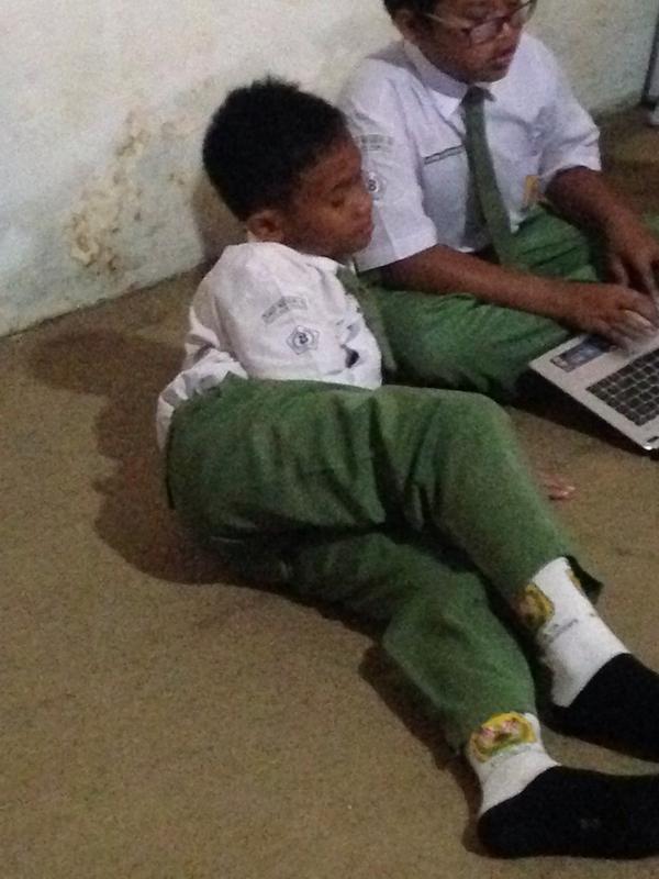 8best_SPENSIX's tweet photo. Saufaa http://t.co/N3DKBxB1qD