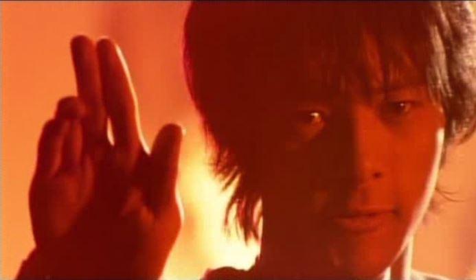 特撮名言bot こんな奴らの為に これ以上誰かの涙見たくない みんなに笑顔でいてほしいんです だから見ててください 俺の 変身 仮面ライダークウガ 第2話 五代雄介 T Co Miswvwxekq