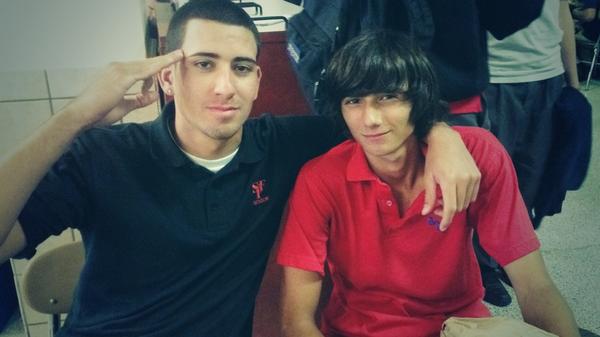 oliviaiello's tweet photo. My bf and my side piece #cutieeeeeee http://t.co/JrMCHxvd7f