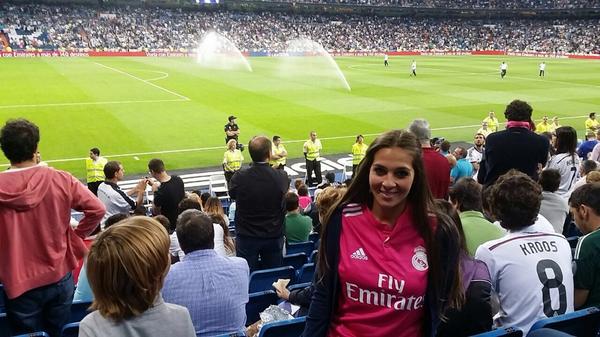 Patrii_fr's tweet photo. #HalaMadrid 😊 http://t.co/MfITrxhdXq