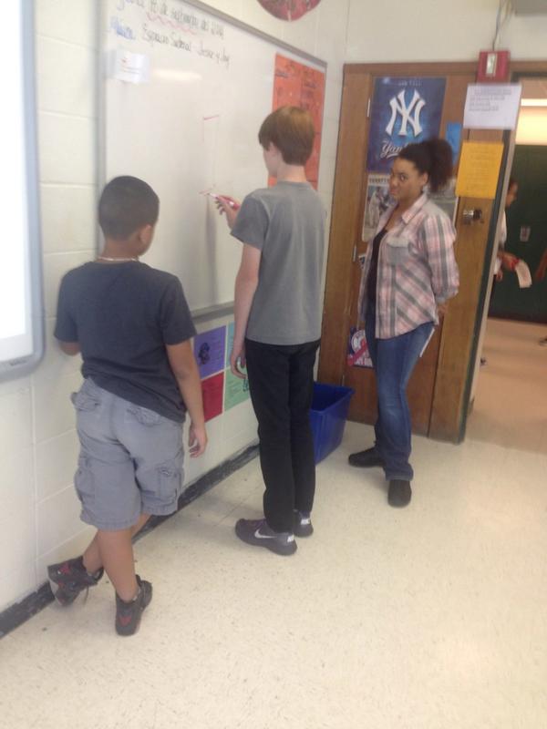 brittliz7's tweet photo. Stations are fun! #RIPPIB http://t.co/10l5G6r7du
