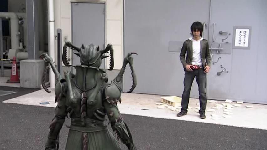 特撮名言bot 男がやってはいけない事が2つある 女の子を泣かせる事と 食べ物を粗末にする事だ 仮面ライダーカブト 第13話 天道総司 Http T Co Ilykgp3mdv Twitter