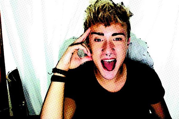 CarlosMarco's tweet photo. #Boo http://t.co/2v0dlWYBhX