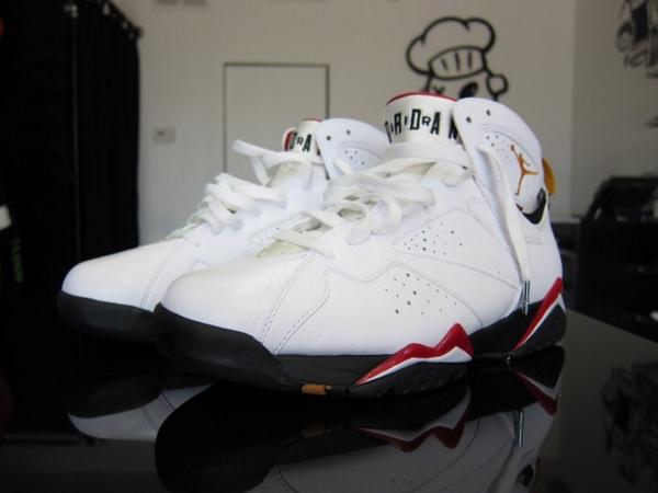 Nice_Shoe_Game's tweet photo. Retro 7 cardinal 2007 addition http://t.co/oj6WjFhW7L