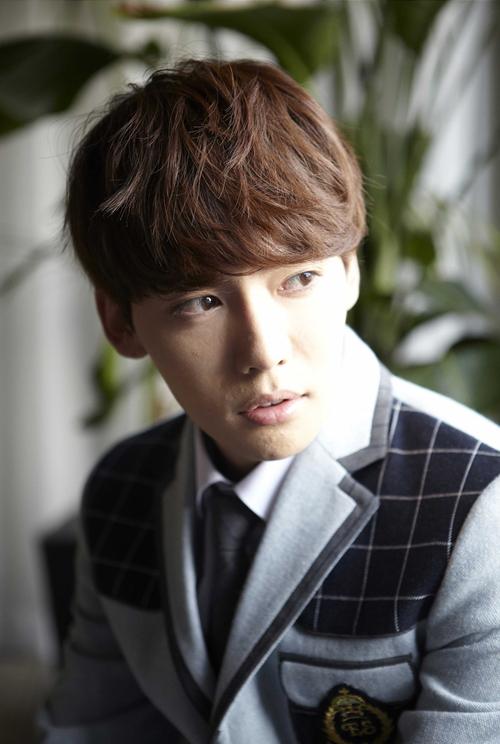 ByQ5wpfIgAAqKPS.jpg:large