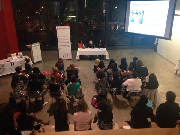 DFSWest's tweet photo. Thx @reneewfraser @Bouzaarchitect @DebraLangford 4 sharing knowledge #dfscc #LosAngeles http://t.co/sEc0s5A5rT