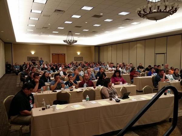 mariorobledo97's tweet photo. @BigDaddyCAHN Great crowd! Thanks for listening! #Cahn2014 #negotiationwithacartelhitman http://t.co/B4xroDGgCp