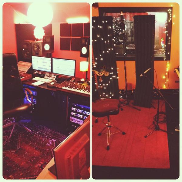 BackToNovember's tweet image. Back in the studio!