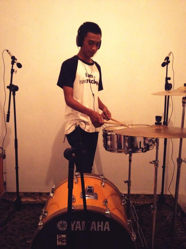 Try Krisna tweet media