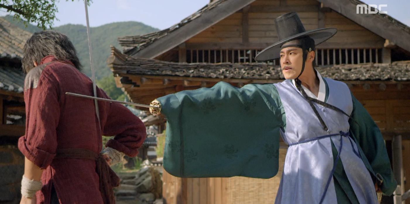 ByQiMNeCcAAgVDs.png:large