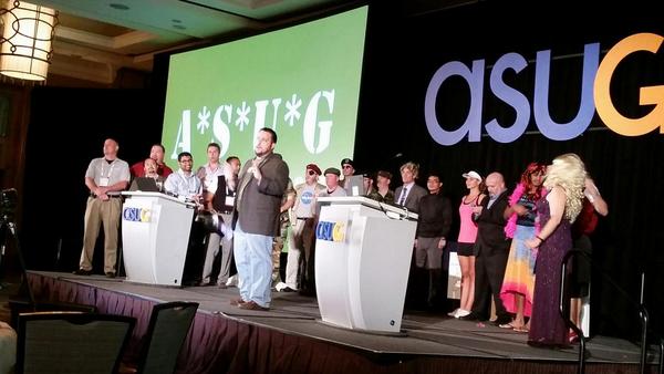 ShannonASUGHQ's tweet image. All 4 #devwars teams! #SABOUC