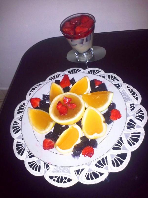 creacioneshazel's tweet photo. ¡Gelatina de parchita... o de la fruta que gustes! http://t.co/nhkcQ7dzbK