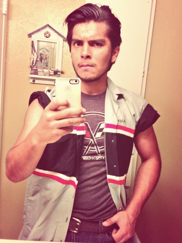 captainalex93's tweet image. This, or more greaser? @princessruthaay 😎 #motorhead #mechanic #fixstuff