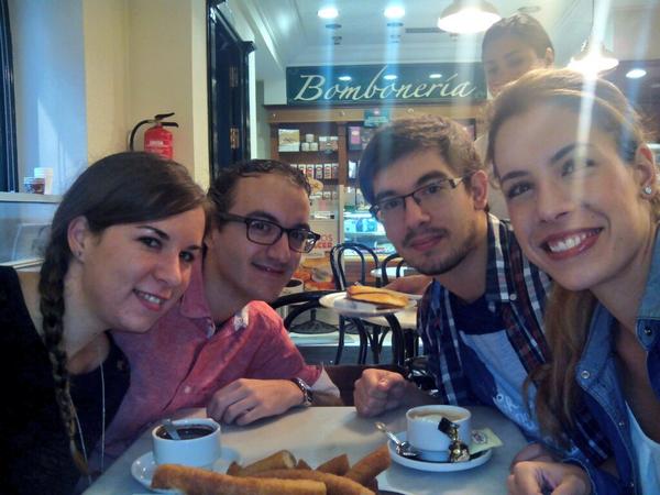 Aquí, sufriendo el #2MIR15 <a href="/petitprince20/">Daniel</a> <a href="/cm_almu/">Almudena Cabero</a> <a href="/Rober_Mrtn/">Roberto Martín</a>  #vivaelchocolateconchurros #lacurvaesbella #hoytocaCI