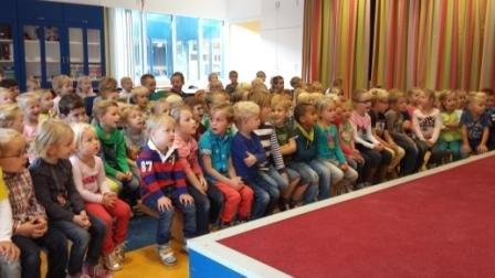 Thema 'feest!' Geopend bij kleuters en peuters op #hetsterrenbos. #samenwerking binnen #ikc.