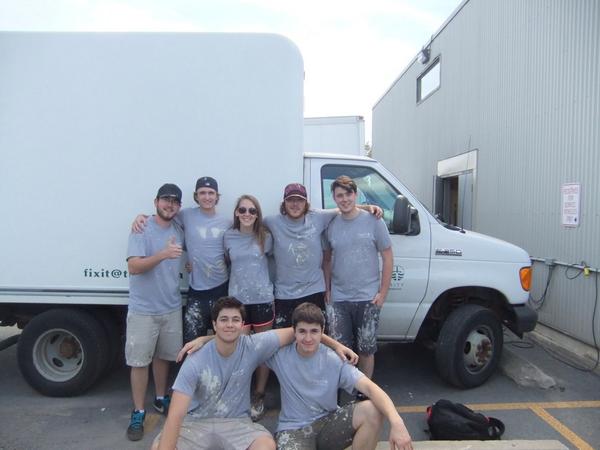 ok_janek's tweet photo. The PRD painters. Great crew. http://t.co/h3gk9qXoGI