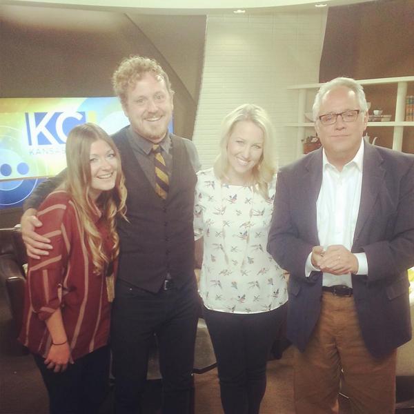 blackbirdrevue's tweet photo. Had a great time on @KCLiveTV with @joelkclive @MichelleKCLive #thisisawrap #blackbirdrevuejoelnicholscollaboration http://t.co/fDtOW5CzVF