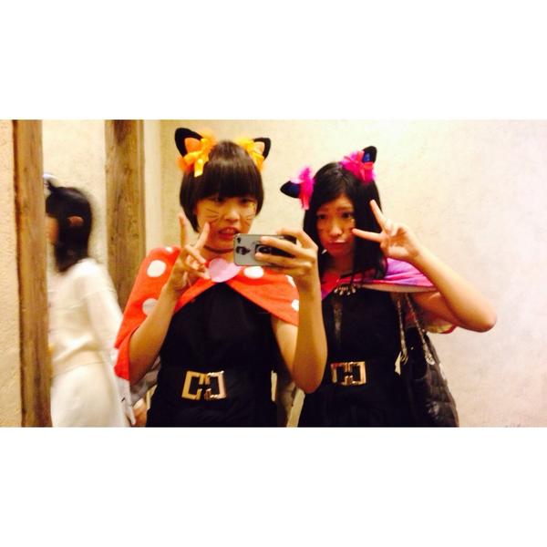 ____gm_____'s tweet photo. 昨日はディズニーいってました👻💕ハロウィンなのでツインズしてきました🐱💬楽しすぎたけど筋肉痛と眠いのが代償😭 http://t.co/PQeToP2dk4