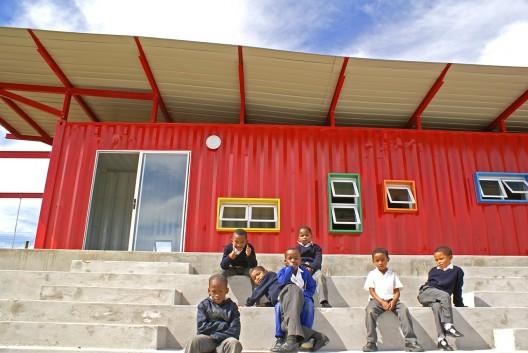 Shanghai_Metal's tweet photo. #Skola v #prepravnomkontajneri. #kontajner #architektura #Afrika #preprava
Čítaj viac http://t.co/yJAOicgiGE http://t.co/ntR82kQnxc