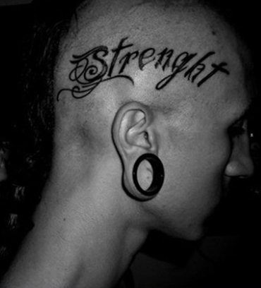 CauseWereGuys's tweet photo. Illiterate people need to stop getting tattoos... http://t.co/m5J9yoEWm3 http://t.co/ppG6L8XXmT