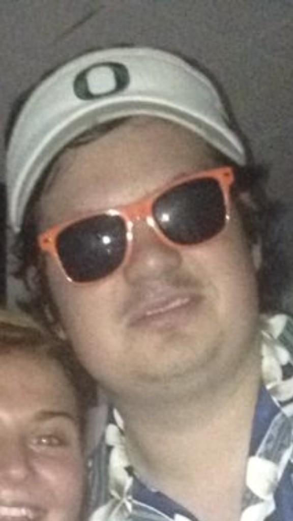James_ofThrones's tweet photo. Happy birthday to the one and only BIG CHEESE. #Guddah #frattyAsFuck #PoolHoppin http://t.co/3W5ZWHyAwW