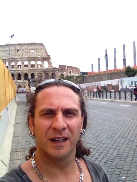 TsimisP's tweet photo. Buogiorno Rome http://t.co/rHyQhXIGms