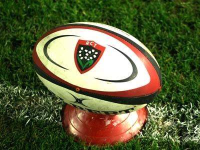 Blog_RCT's tweet photo. Toulon cherche 4 joueurs pour la saison prochaine http://t.co/StM42VZ0CO http://t.co/ryN5uDuq0w