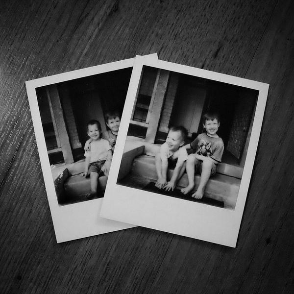 danielholman's tweet photo. Playing with Polaroids #photography #SanAntonio #kids http://t.co/zR9rAkqtYK
