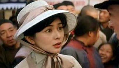 Happy Birthday to Rosamund Kwan whos simply wonderful in the Once Upon a Time in China series. 