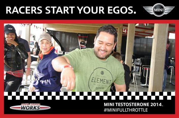 lancemroberts's tweet photo. Chilli eating like a boss!! #MINIFullThrottle http://t.co/8KTIAegcYb