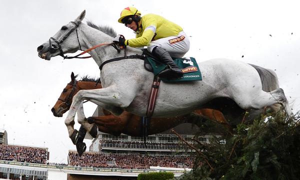 Another star name to appear at <a href="/Chepstow_Racing/">Chepstow Racecourse</a>'s Jump Legends Day: Neptune Collonges to parade on Sat 11 Oct.