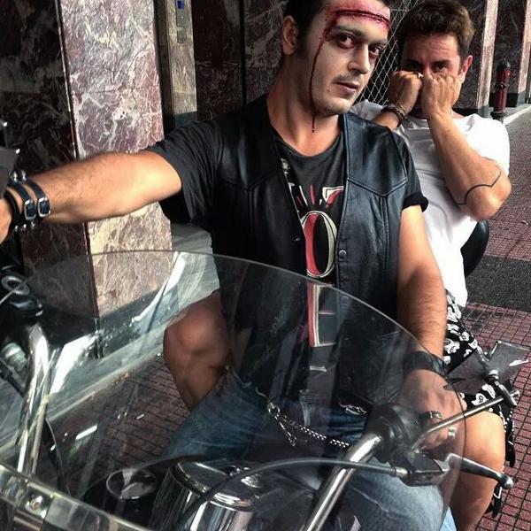 JennyTheona's tweet photo. T'αγόρι μου! #Rhsathens #Eddie #Mazwnakis #Columbia #5ex #October17 http://t.co/ahLU7DtMTS