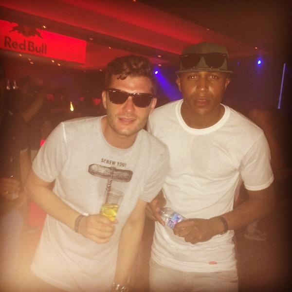 SDenys's tweet photo. Missing Ibiza wish I was going closings 😫 #Space http://t.co/mDafwNYJts