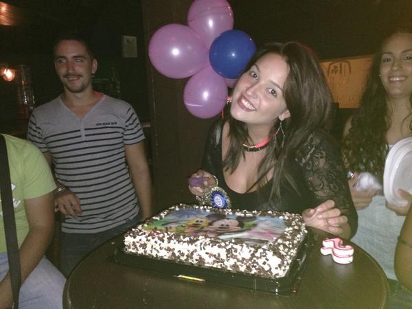 LorenaPReina's tweet photo. Cumple de mi preciosa @DesireeLuque 😘 @sergiojaen__90 @Salvadormena24 @Fm_Moreni @lananadiiva @MariaMartineV89 http://t.co/OOOKDNvBec