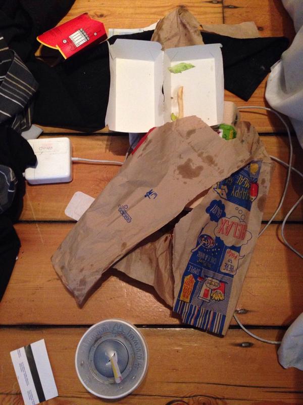 TheStudentHouse's tweet photo. Night out and wake up to this on the floor #somethingsneverchange #hamburgler #ronaldmcdonald http://t.co/CtfNQzD7UF