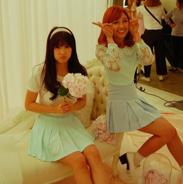 BySq6JiCYAAdSm1.jpg:large