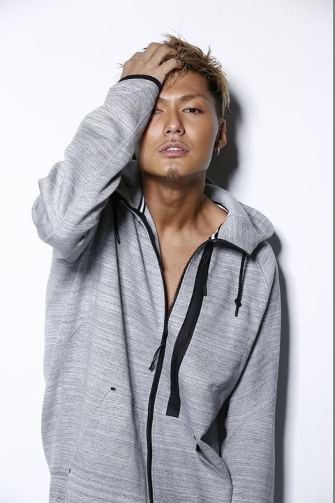 Exile 最新ニュース Twitterren Shokichi 10 22発売exile Shokichi The One 4形態同時購入セット限定特典 オリジナルフォトブック サンプル画像公開 Http T Co Dr0tt6m9ic Http T Co L4djy4onif