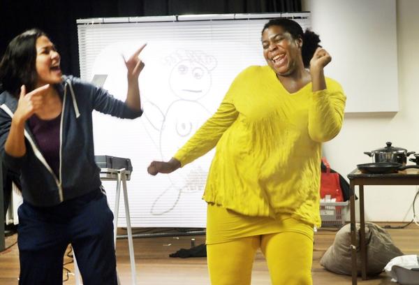 MConline's tweet image. Vanavond, 20:30, premiere van PUSH van RIGHTABOUTNOW  INC in MC Theater, laatste tickets via: bit.ly/1mqbOEE