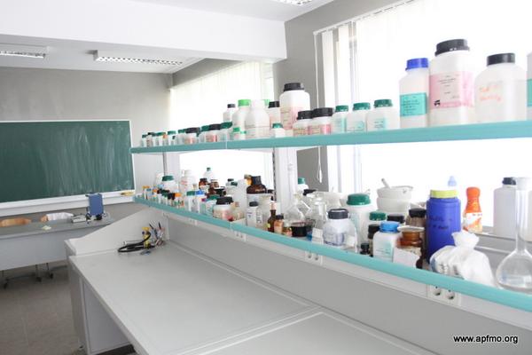 aptf_sum_ba's tweet photo. Foto: Agronomskog i prehrambeno-tehnološkog fakulteta Sveučilišta u Mostaru. http://t.co/bBHx20LtS8