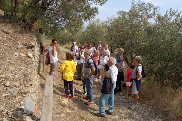 archeoliguria's tweet photo. Qualche foto (terrestre) dell'escursione 🚶 "Per via e per mare" delle #gep2014 ad Albenga sulla via Iulia Augusta... http://t.co/KYvpoY7V4y