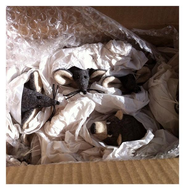 Look who's arrived this morning from <a href="/mirjamidesign/">Laura Mirjami</a>...such a delight to unpack them all :)