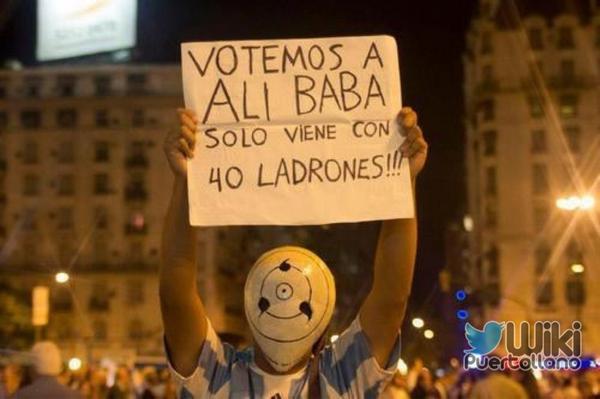 wikipuertollano's tweet image. "Votemos a Ali Babá"... 

#WikiHumor